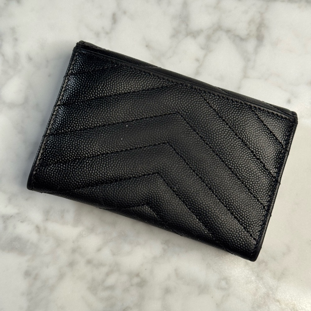 Saint Laurent Black Quilted Leather Card & Key Holder with Gold YSL Logo - Picture 3 of 7